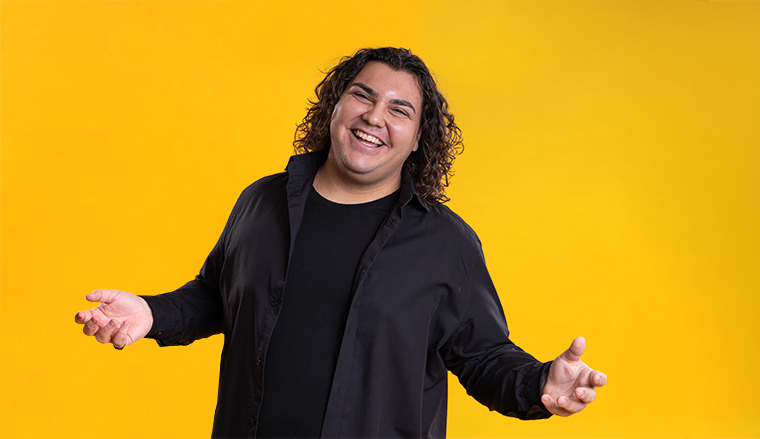 Portrait von Opernsänger und Lead Manager Athanasios Lianos