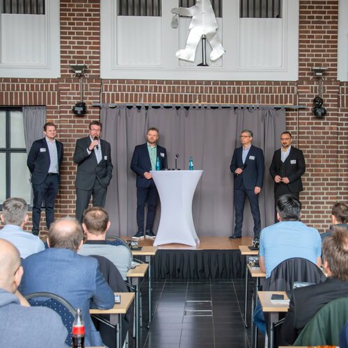 Ab in den Ruhrpott! 🎉

Für unsere DTS-Experten ging es in der vergangenen Woche nach Wattenscheid zur DTS Roadshow...